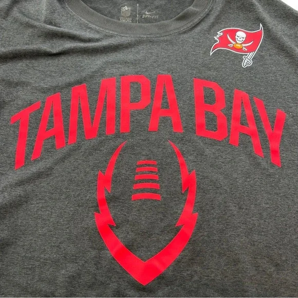 Nike Dri-Fit Tampa Bay Buccaneers T-Shirt Men’s XL NFL Team Apparel Black Red - Picture 7 of 11